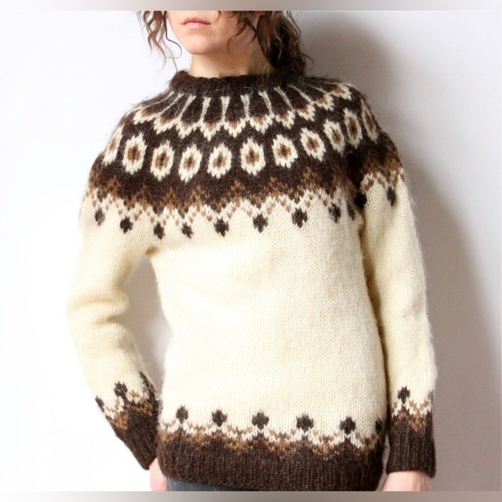 COPY - STOBI Denmark Wool Scandinavian Cream Pullover Sweater